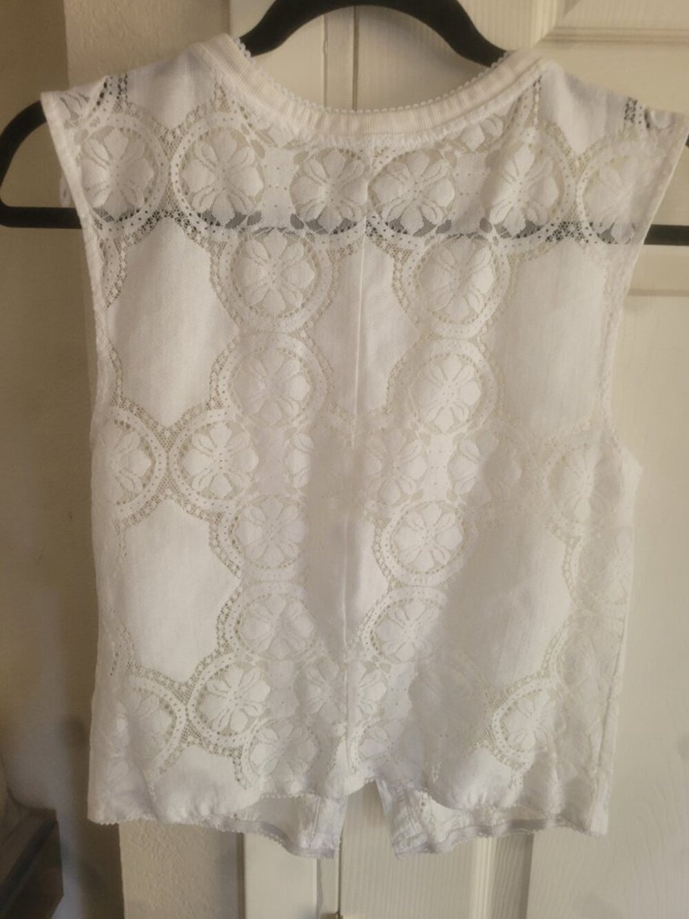 free people white lace button up sleeveless top - Picture 2 of 2